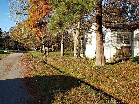 4th image of 300 State Highway 186
