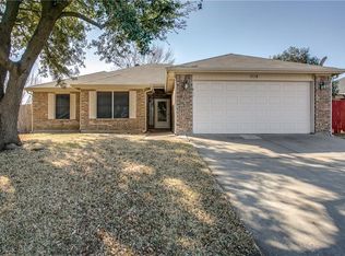 5110 Eastcreek Dr, Arlington, TX 76018