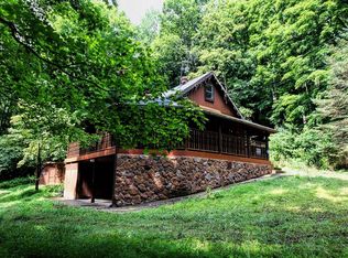 1934 Engedi Ln, Saxton, PA 16678