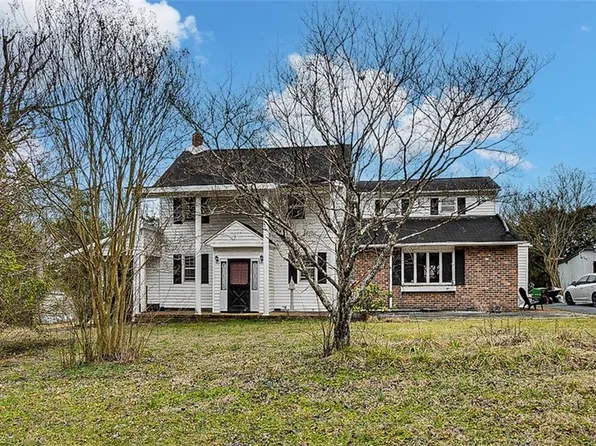 4185 Roy Farlow Rd, Trinity, NC 27370