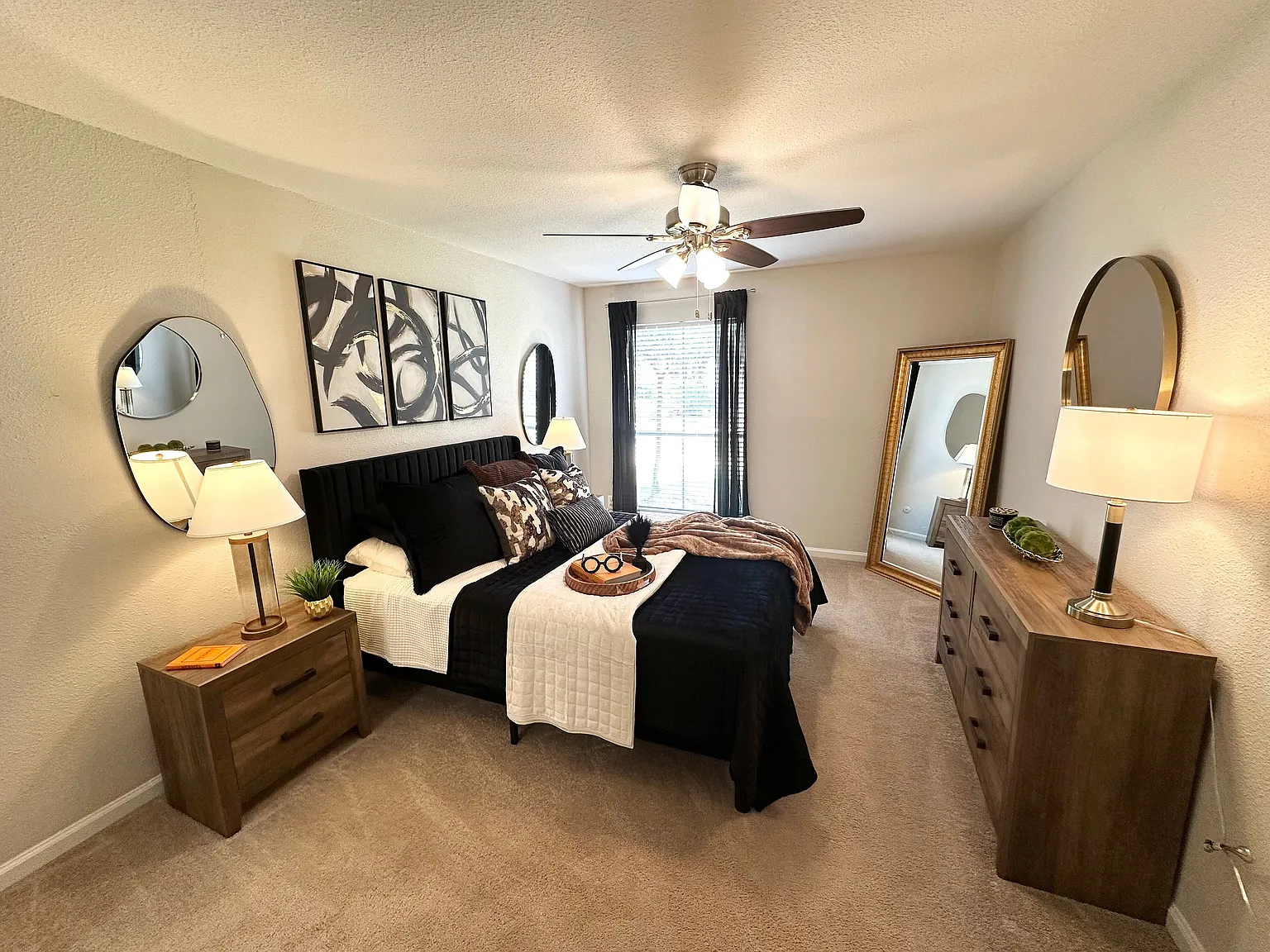 Green Arbor Apartments — Photo 4