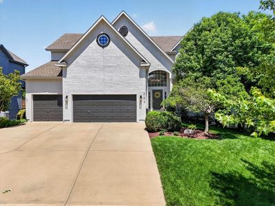 21612 W 100th Ter, Lenexa, KS, 66220