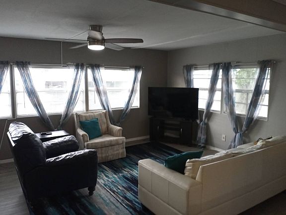 4th image of 2505 E Bay Dr #178