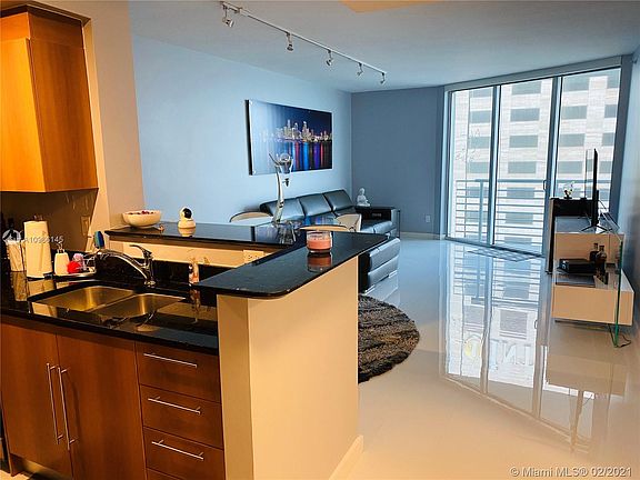 5th image of 335 S Biscayne Blvd APT 3104