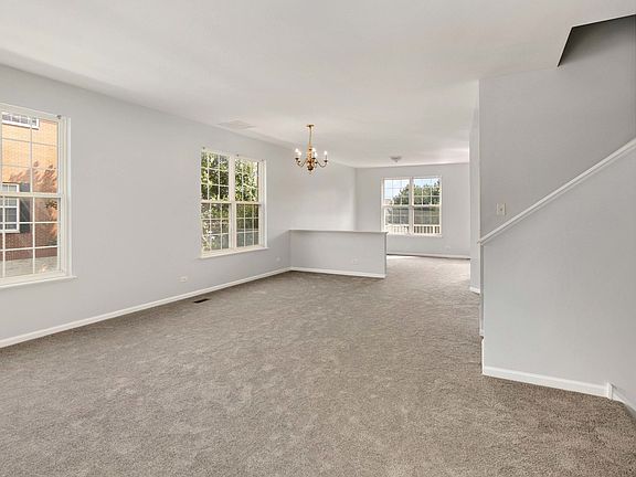 4th image of 1621 Edinburgh Dr #116-1