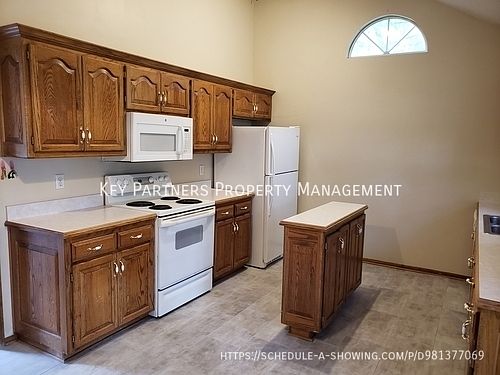 4th image of 501 Kindred Dr