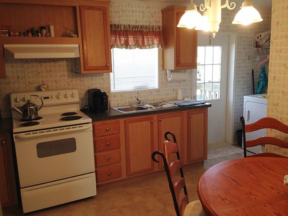 4th image of 1180 Chokoloskee Dr #28