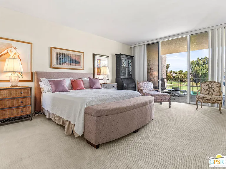 900 Island Dr #313 — Photo 23