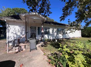 1114 S 7th St, Paragould, AR 72450