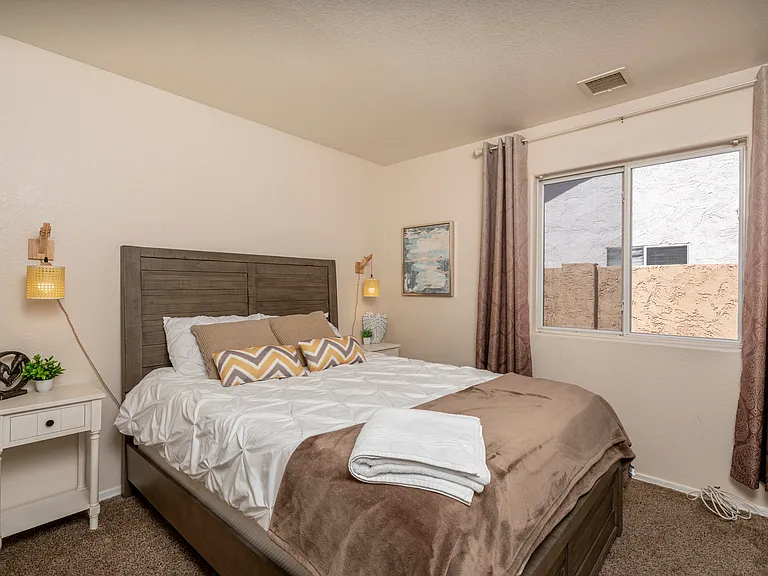 1547 E Inouye Dr — Photo 15