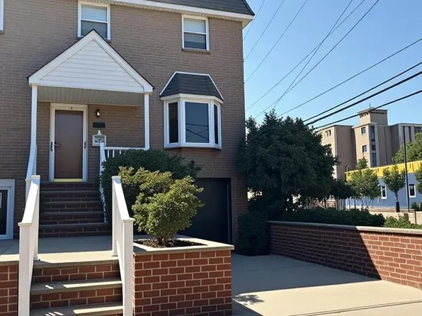 866 N Marshall St, Philadelphia, PA 19123
