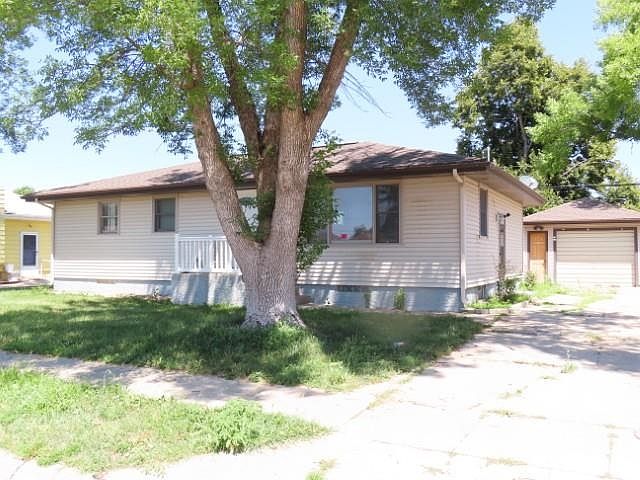 1st image of 3812 21st St