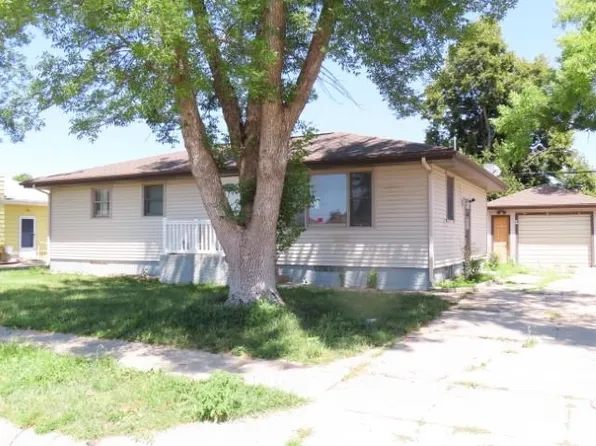 3812 21st St, Columbus, NE 68601