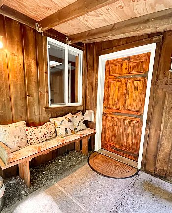 4th image of 5109 S Maxwelton Rd #C