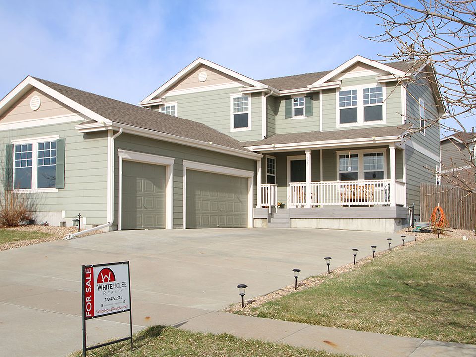 1st image of 525 Meadow Ln