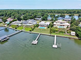 2145 Windward Shore Dr, Virginia Beach, VA 23451