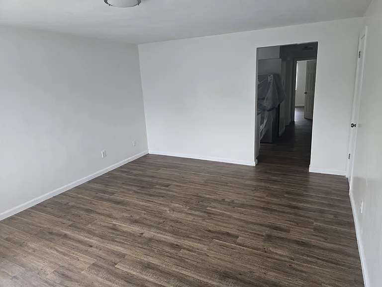 2536 Flanigan Ct #3 — Photo 2