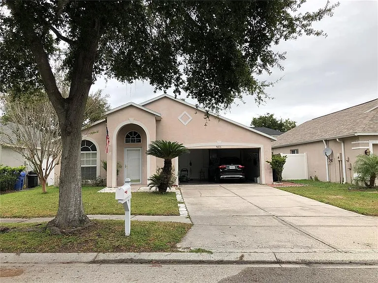 9405 Hidden Water Cir — Photo 1