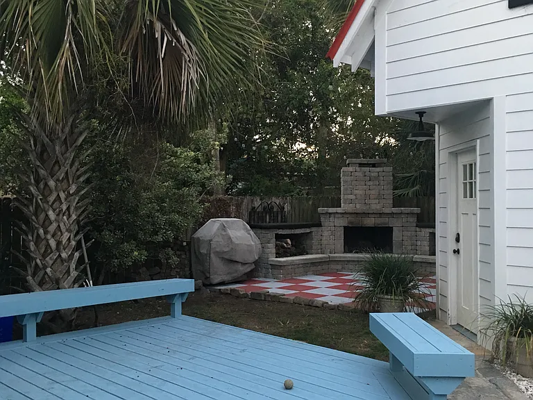 8 Elmwood Ave — Photo 7