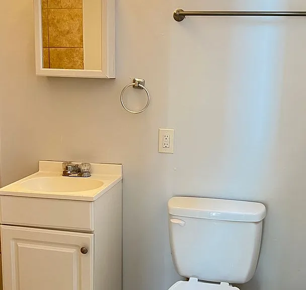 4212 Parkside Ave — Photo 6