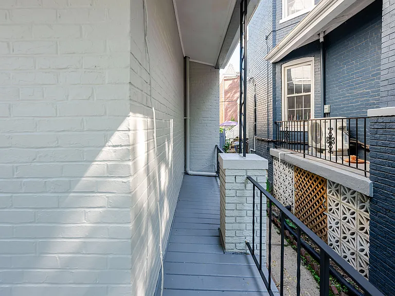 763 Girard St NW — Photo 38