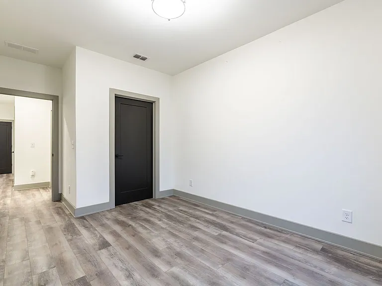 28 Becker Pl — Photo 17