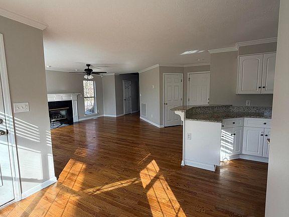 4th image of 516 Granite Point