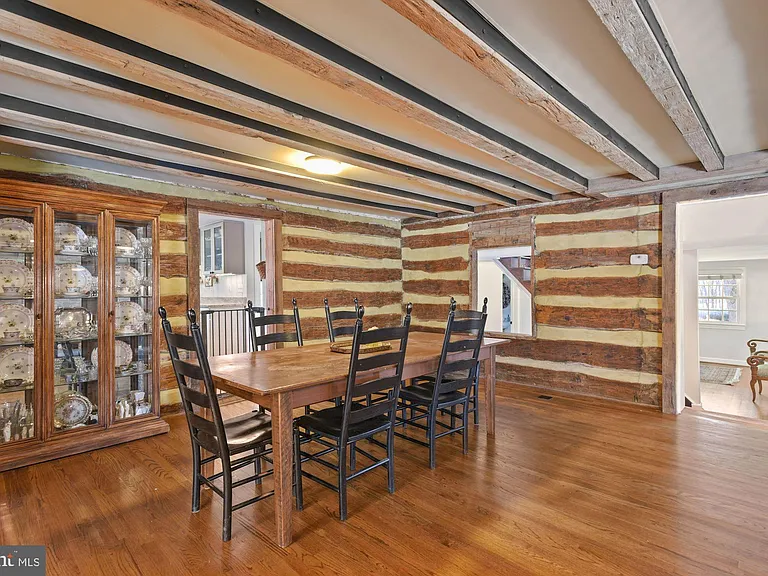 326 Walker Rd — Photo 10