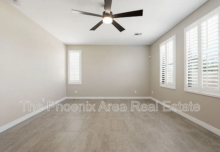 39725 N Hailey Ln — Photo 21