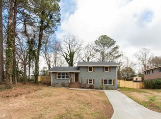 1651 Spruce Valley Dr, Decatur, GA 30033