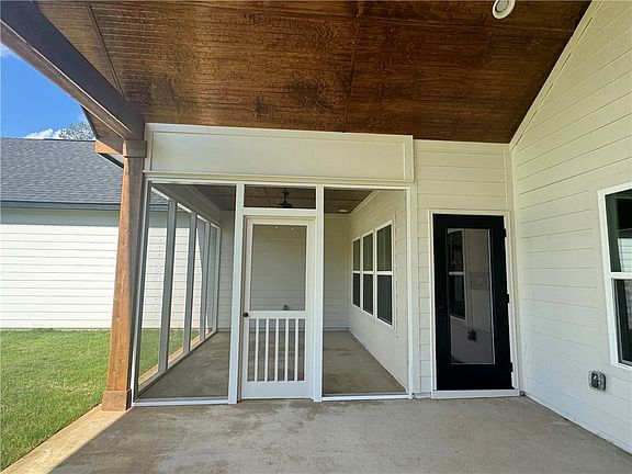 4th image of 9171 Lee Road 158