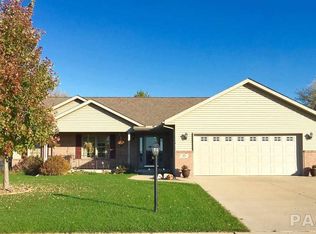 101 Helene Ct, East Peoria, IL 61611