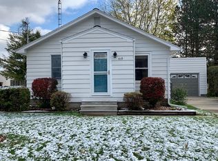 419 Hume Blvd, Lansing, MI 48917