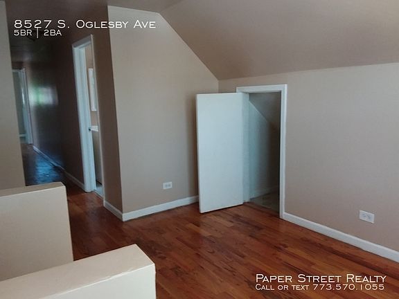 4th image of 8527 S Oglesby Ave