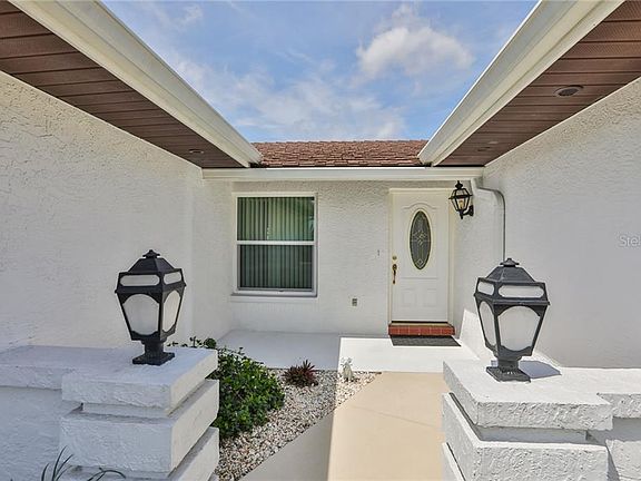 4th image of 1815 Wolf Laurel Dr