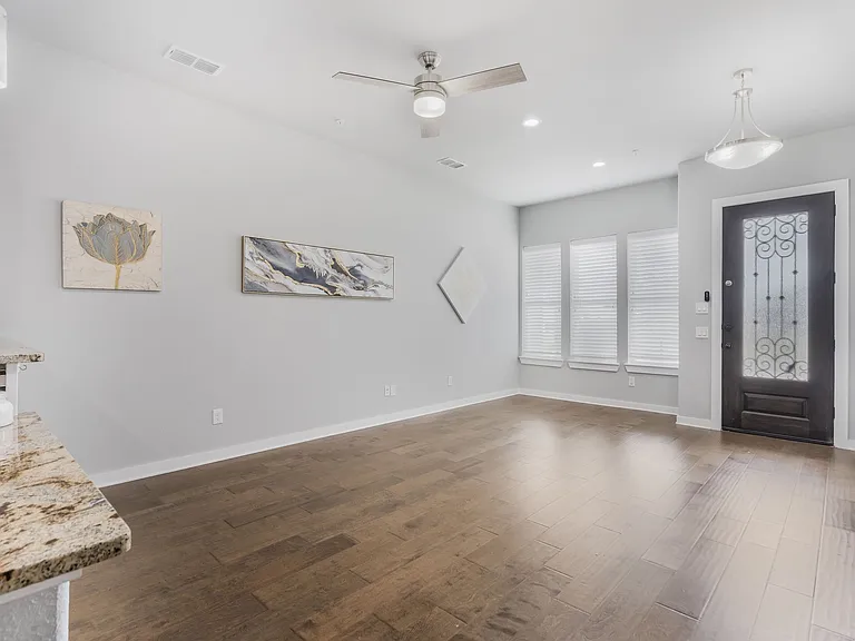 5871 Rivendell Dr — Photo 17