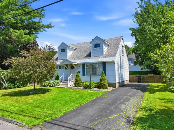2 Oneil Street, Troy, NY 12180