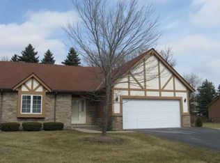 18680 Estate Cir, Brookfield, WI 53045