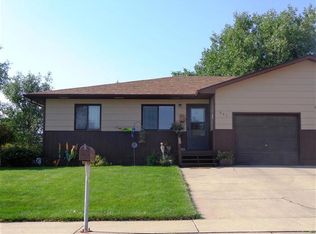 904 Yuma St, Belle Fourche, SD 57717