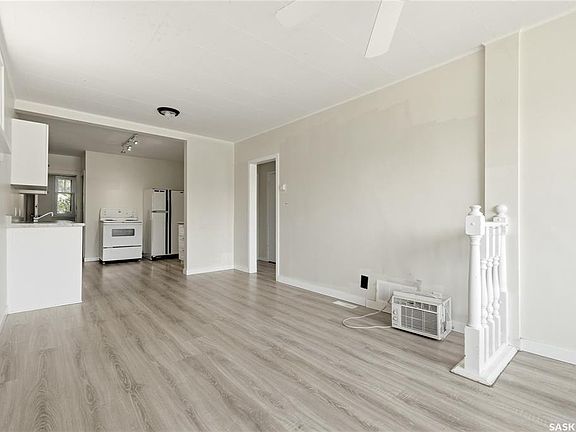 4th image of 2222 Wallace STREET