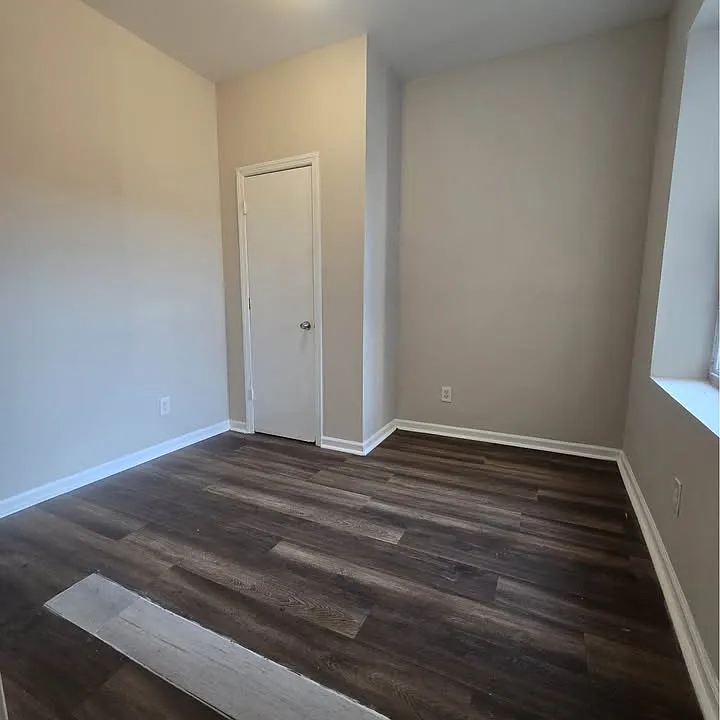 279 Goldsmith Ave #BB — photo 2 of 5