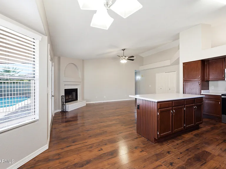 7239 W Morrow Dr — Photo 23