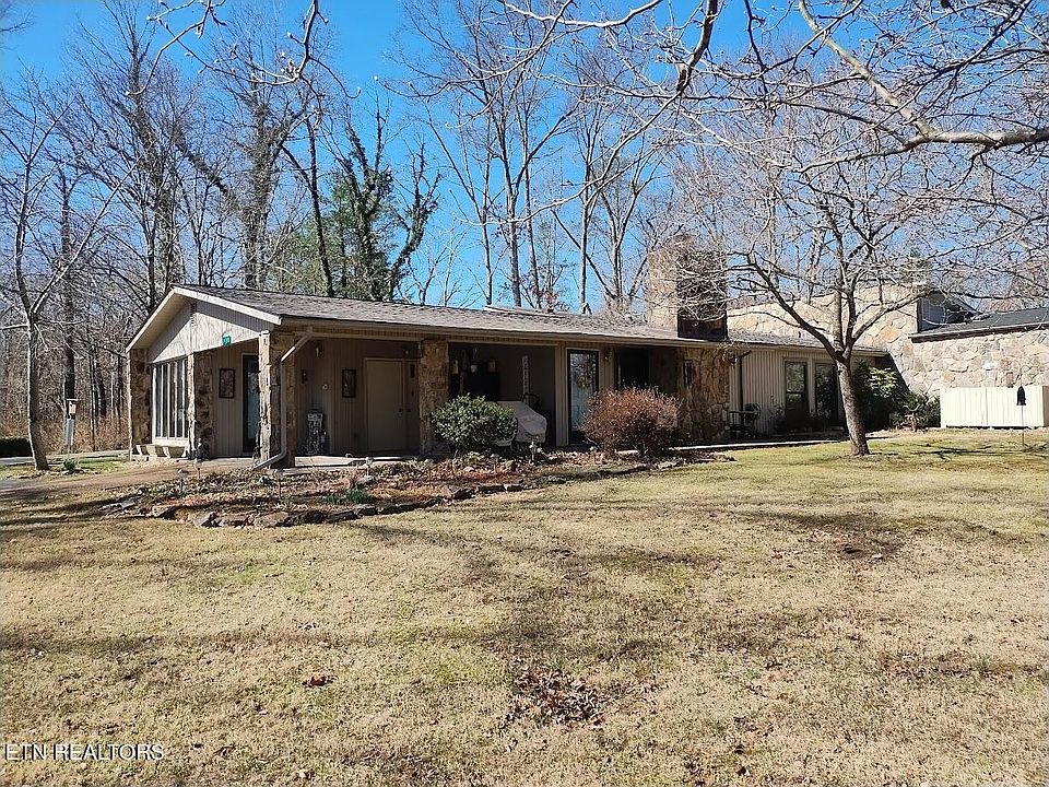 1st image of 122 Dovenshire Dr