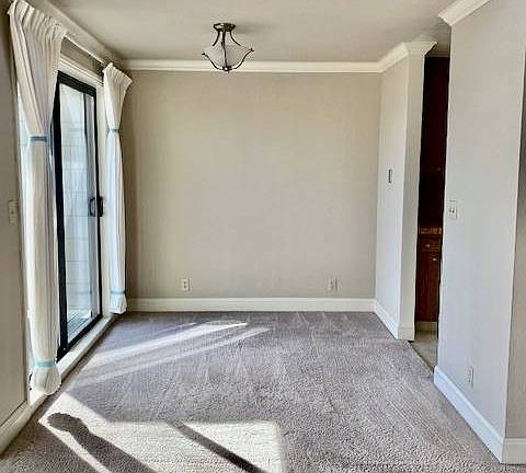 3rd image of 500 Poplar Ave #103