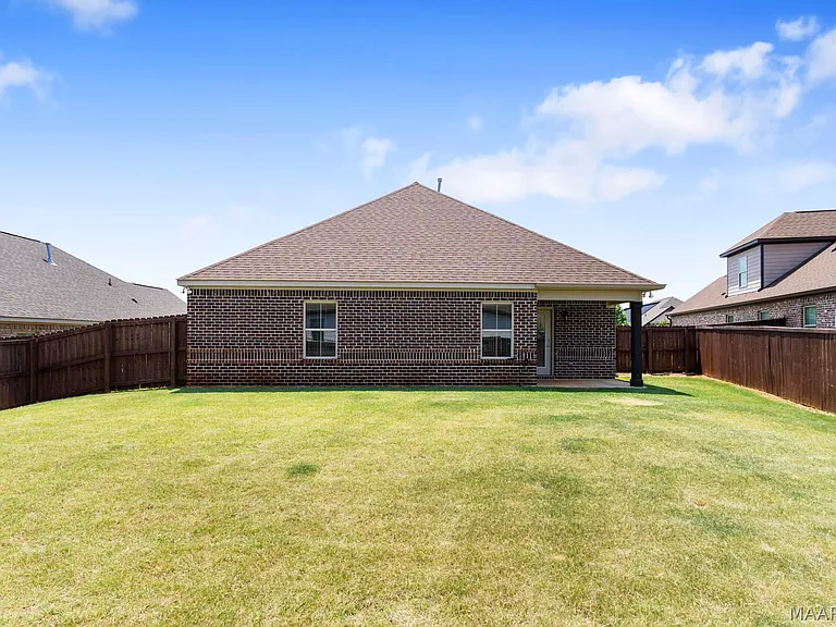 1005 Allison Dr — Photo 41
