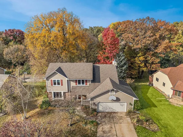 1011 Oday St S, Maplewood, MN 55119