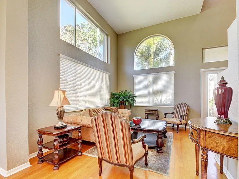 11246 Maritime Ct — Photo 8