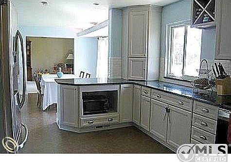 Kitchen View 2.jpg