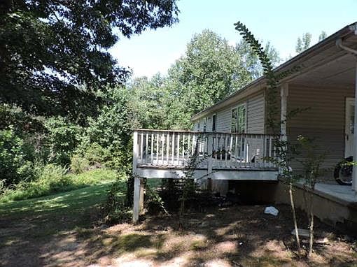 2nd image of 1218 County Rd