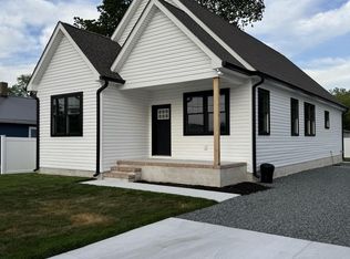 110 N School St, Greensboro, MD 21639